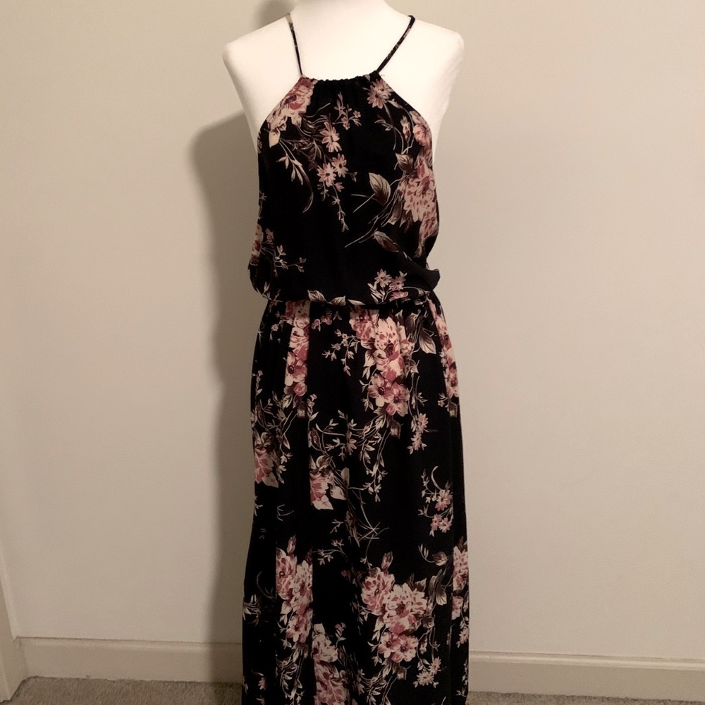 Black flower print maxi dress